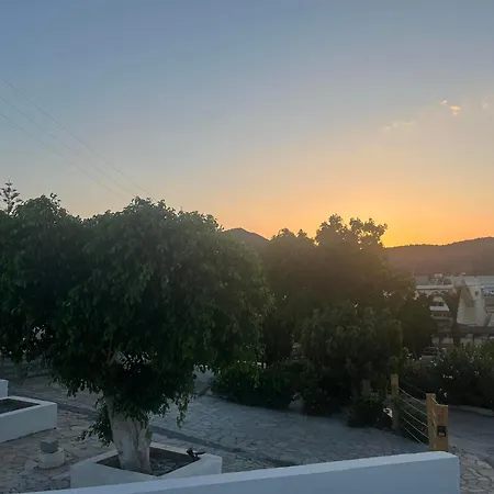 Myth Experience Aphrodite Apartment